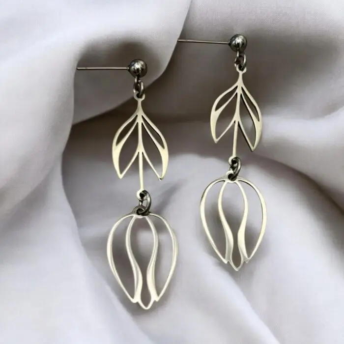 Tulip inspired Earrings